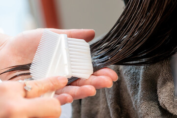 髪質改善とヘアカラーを両立|沖縄那覇市Wealthが叶える365日美髪 |髪質改善特化サロンwealth