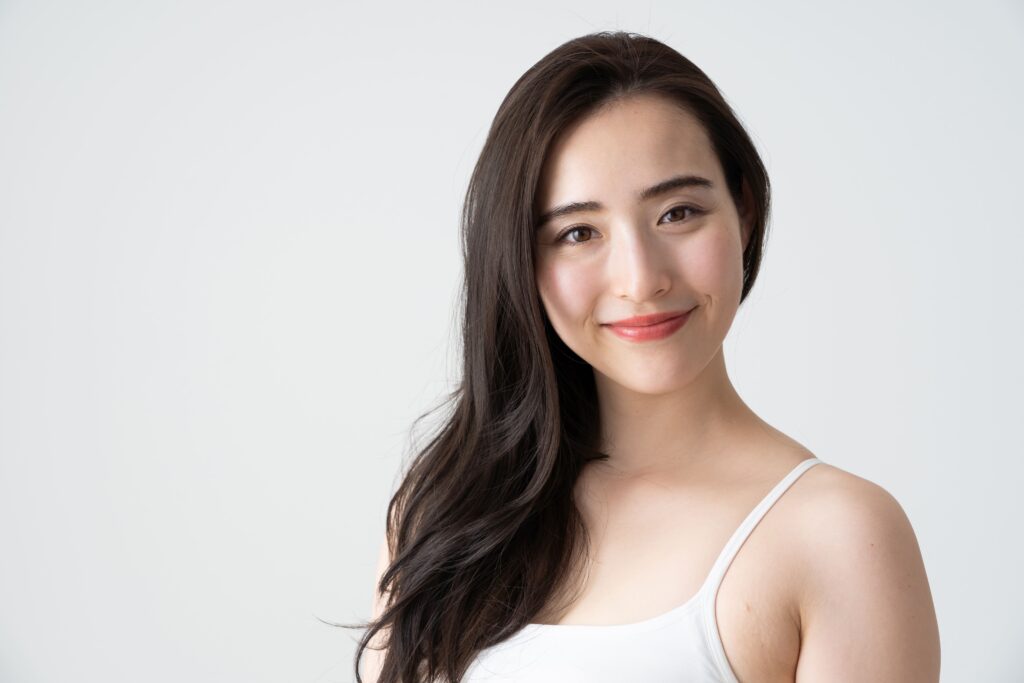 髪質改善で叶える理想の艶髪へ｜沖縄県那覇市の「Wealth 真嘉比店」が提案する美髪への道