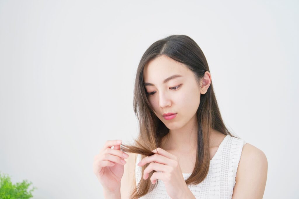 髪質改善で叶える理想の艶髪へ｜沖縄県那覇市の「Wealth 真嘉比店」が提案する美髪への道